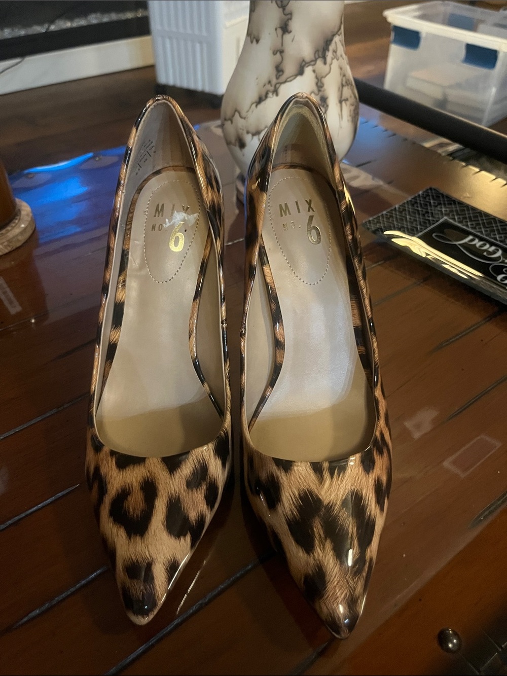MEW GORGEOUS Mix No. 6 Leopard-Print Pointed Pumps in Tan and Black
